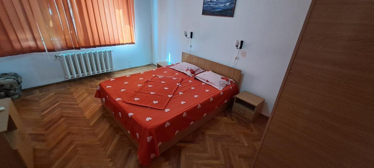 Apartament Grigore Etaj 2 Mangalia Exterior photo